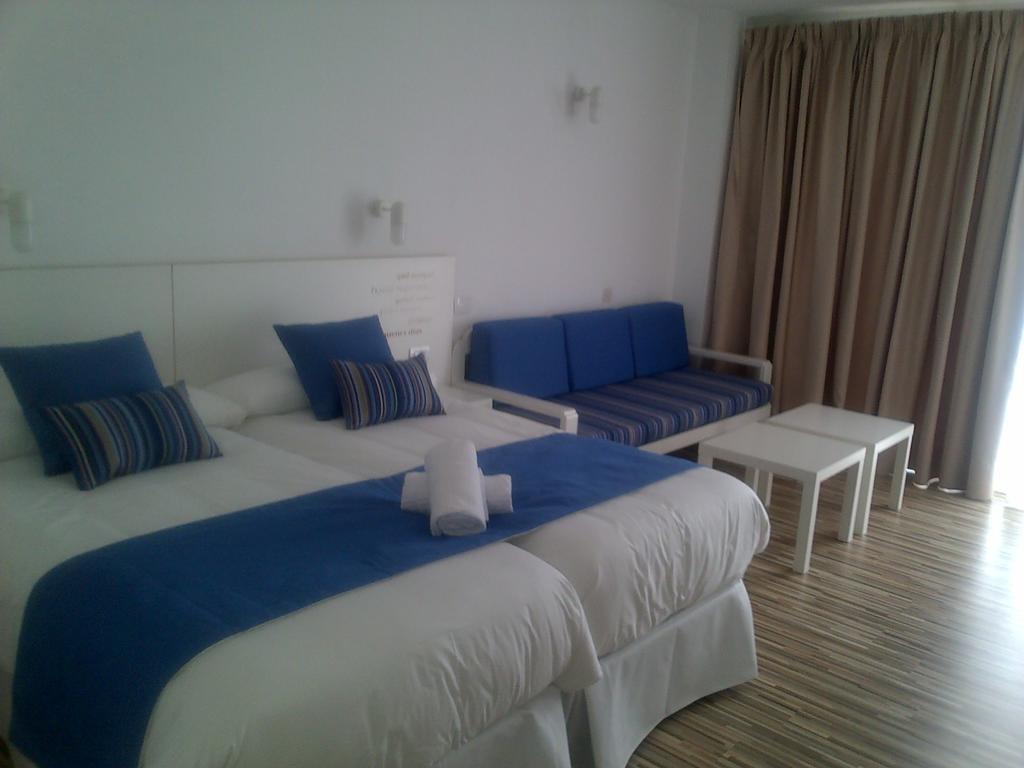 לאס פאלמס דה גראן קנאריה Apartamentos Luz Playa מראה חיצוני תמונה